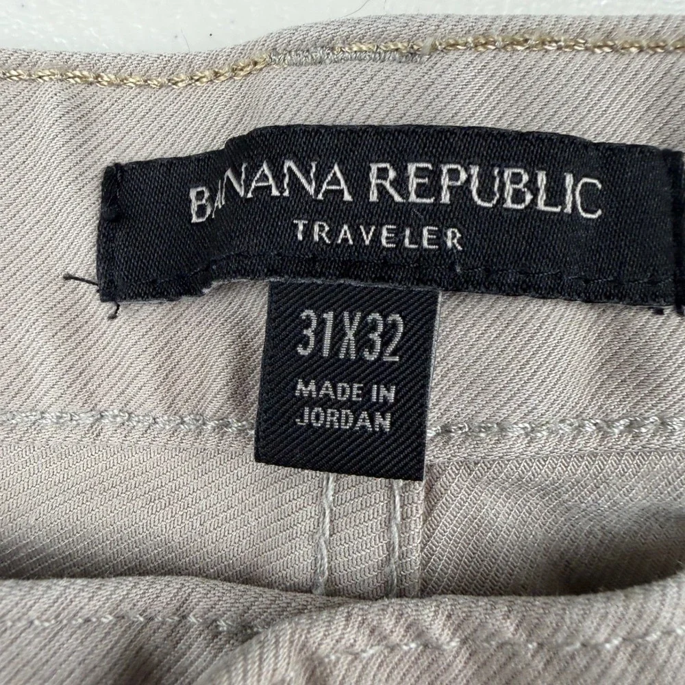 Banana Republic Traveler Slim Fit Pants Mens 31x32 Tan Khaki Cotton Modal‎